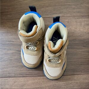 Kids Tan and Blue winter boots